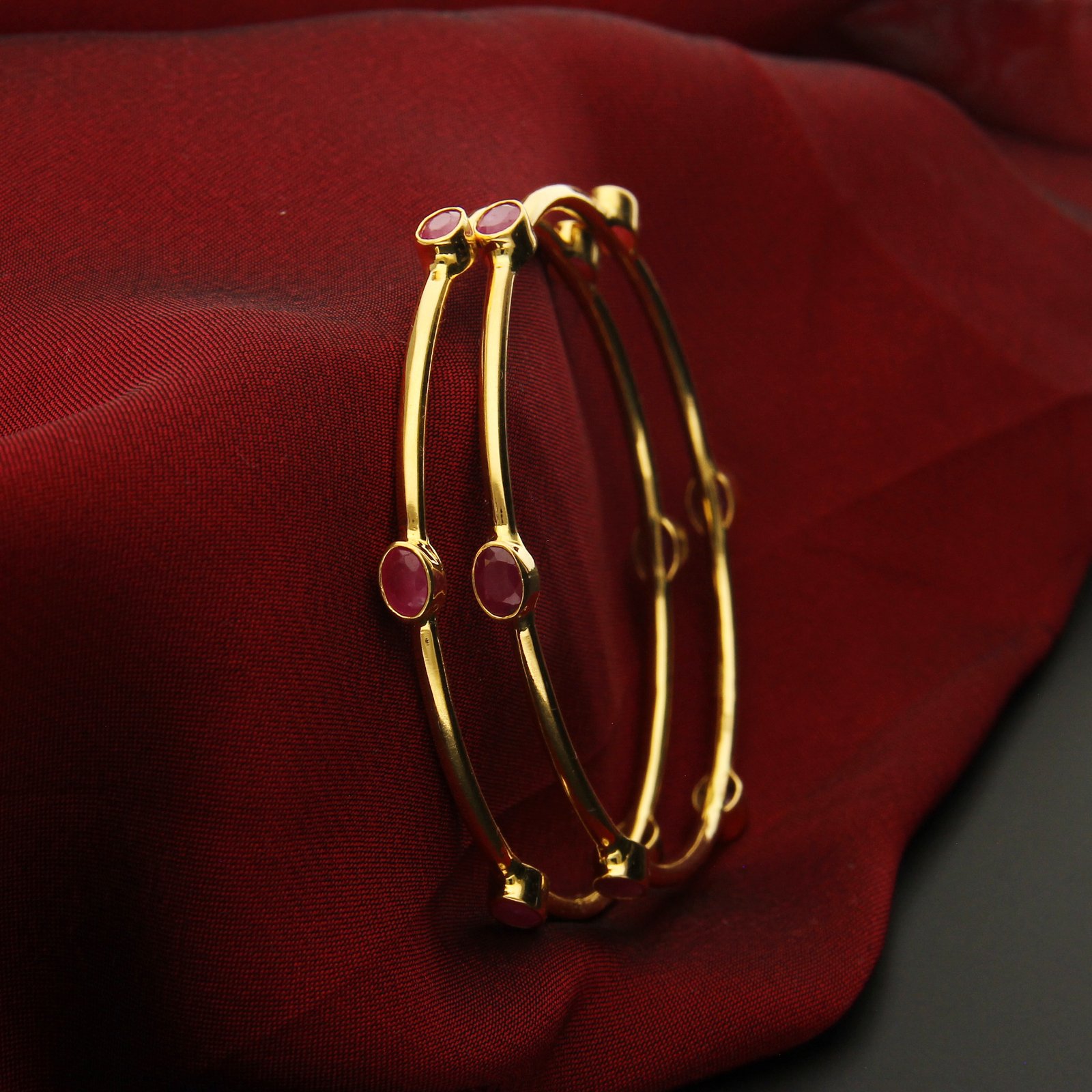 FANCY BANGLE